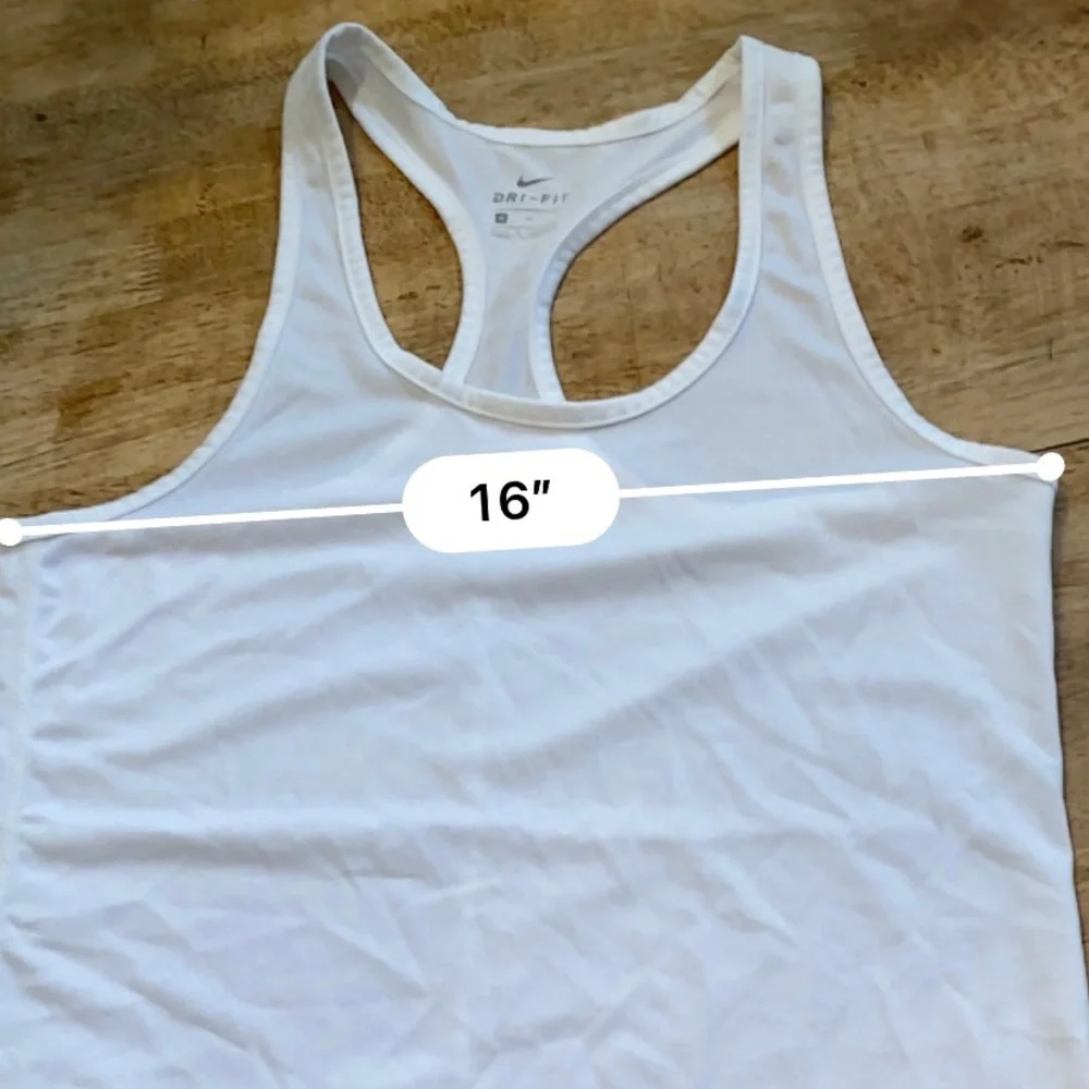 Nike Dri Fit Women’s Medium White Racer‎ Back Athletic Tank